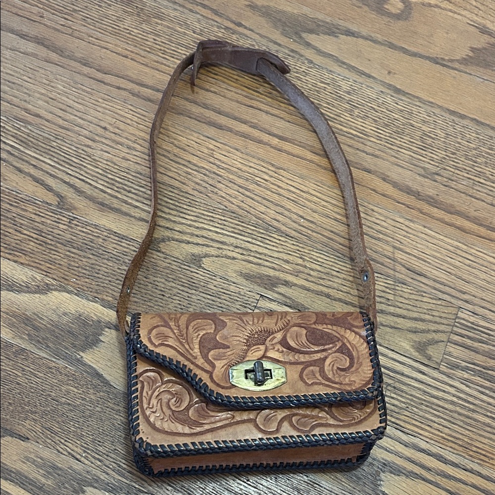 Handcrafted Leather Clutch Small Brown Floral Detail Adjustable Strap - Picture 9 of 9